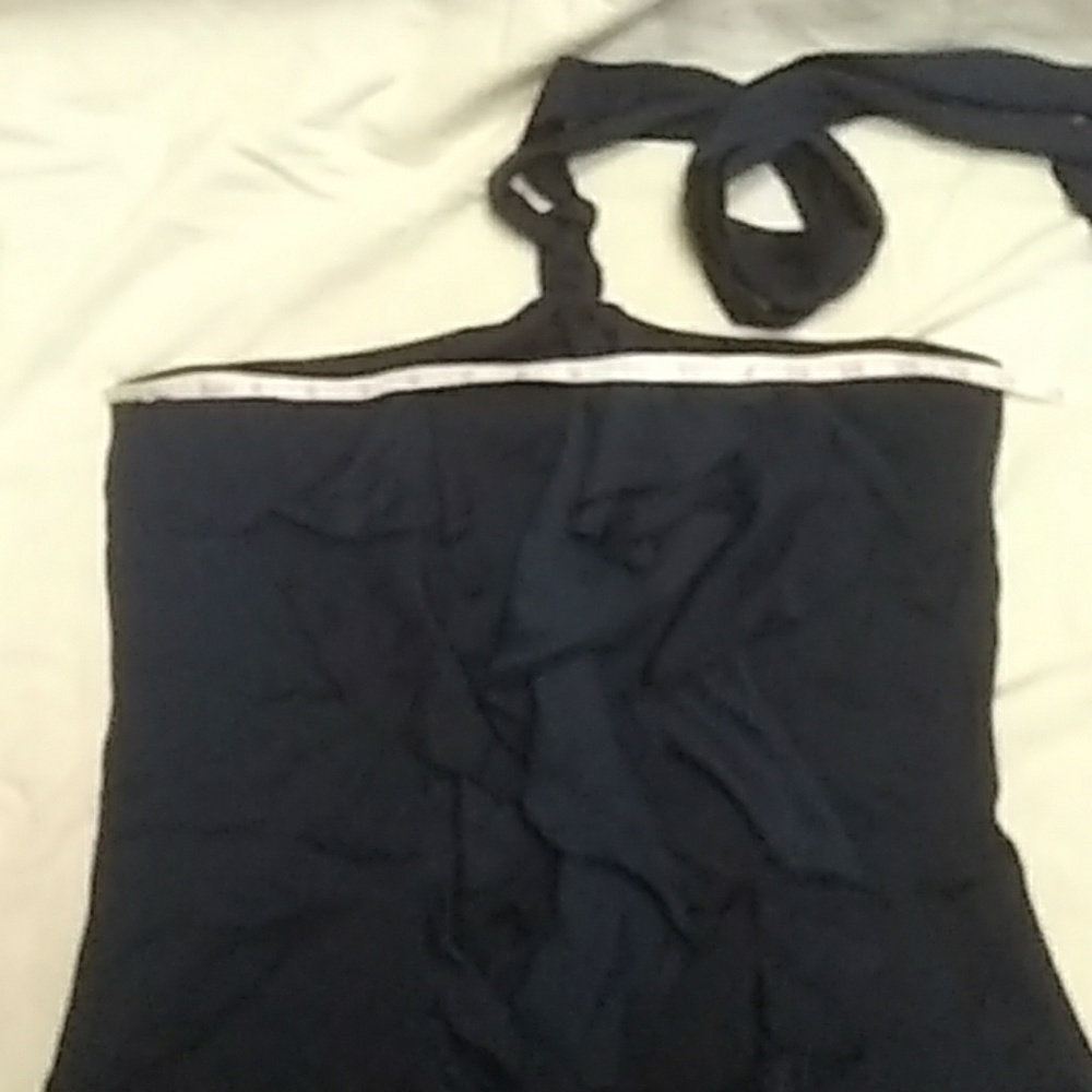 🎉HP🎉Sofia Vergara Midnight Ruffle Halter Top - Picture 7 of 8